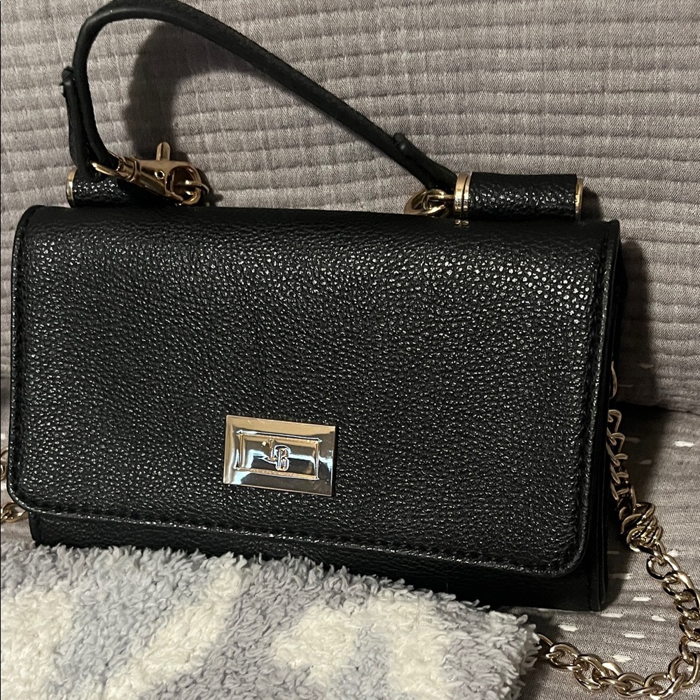 LG Black Pebbled Leather Crossbody with Gold/silver?Hardware